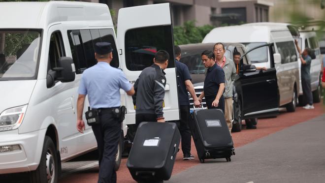 平生涯最高纪录的26分成空砍！贝弗利赛后更推：可恶 艰难的失利